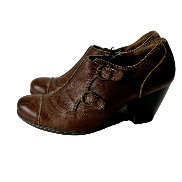 BOC Born Concept Boots Women's 10 42 M/W Ankle Brown Leather Heeled Buckle - Picture 1 of 12